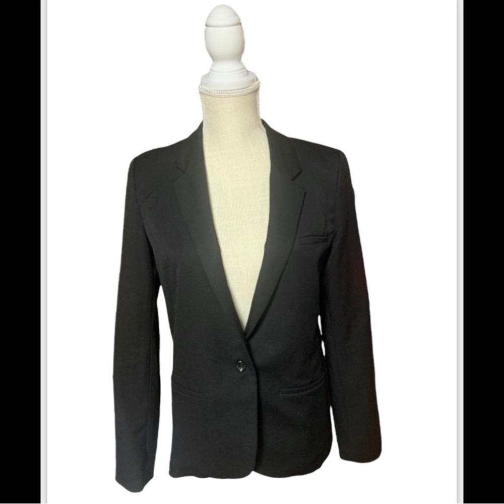 Anthropologie brand Silent + Noise blazer‎